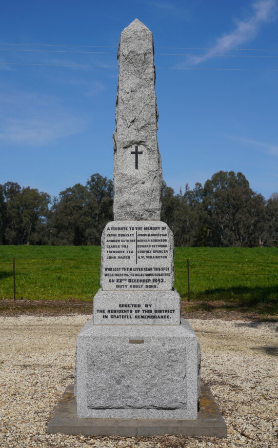 Tarrawingee Fires Monument