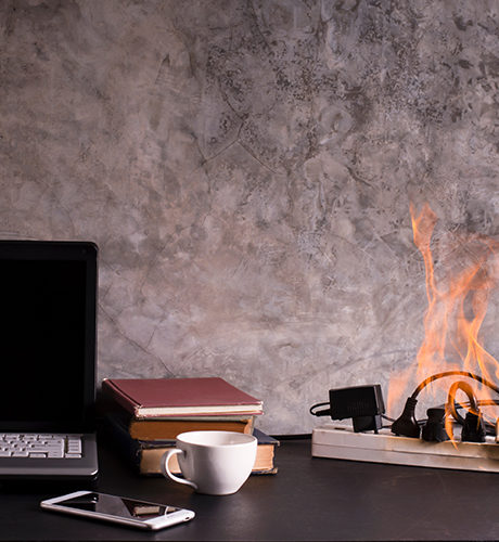 Work desk powerboard on fire 460