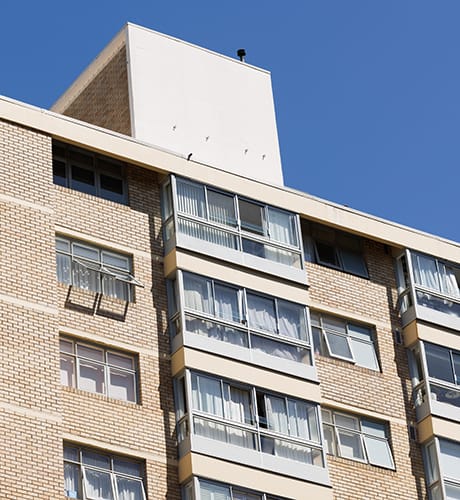 Apartment building 460